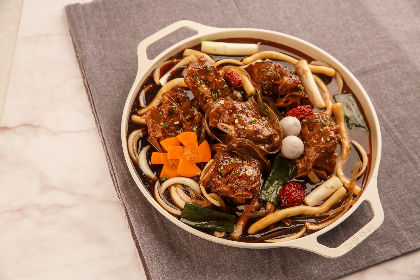 맛나감자탕 명지국제신도시점 사진 4
