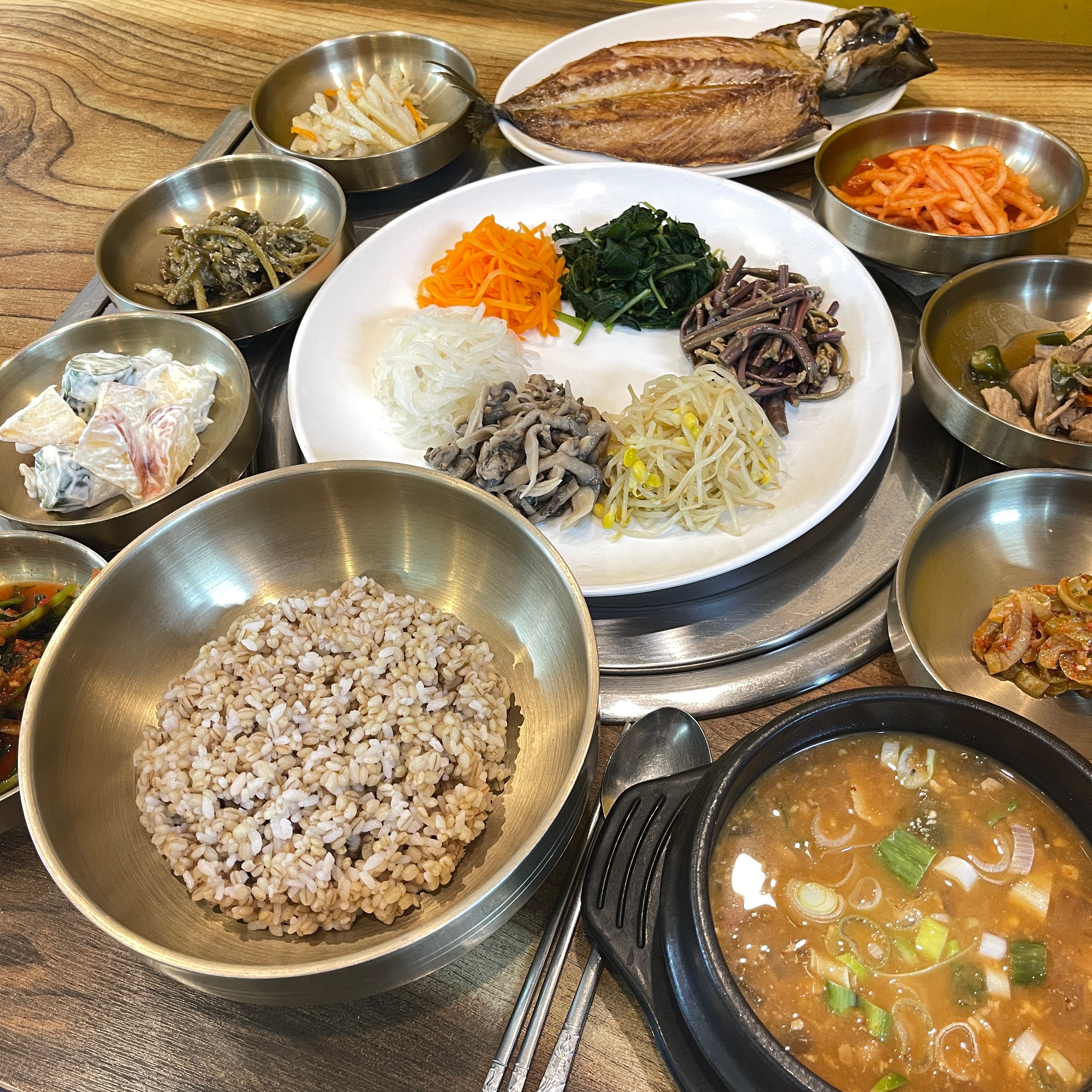 청기와한정식 1