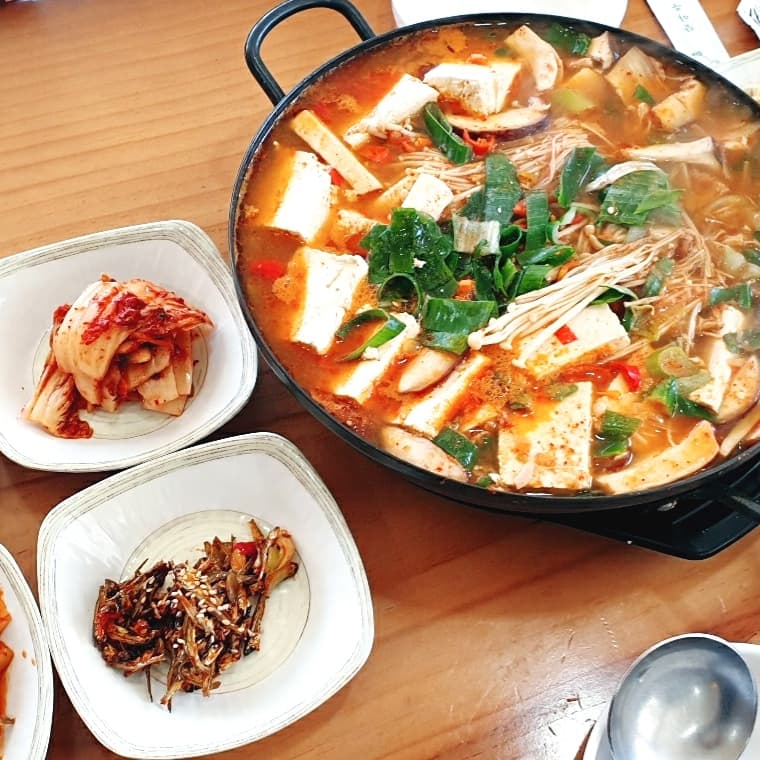 Seoneunsondubu (선은손두부) 1