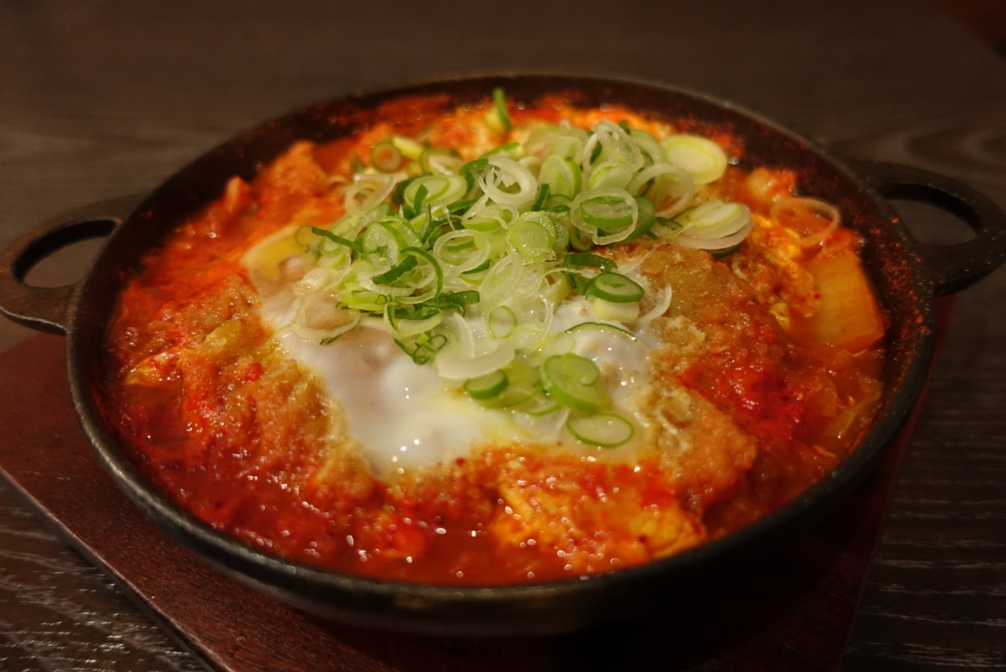 Manjokdonkkaseu (만족돈까스) 1