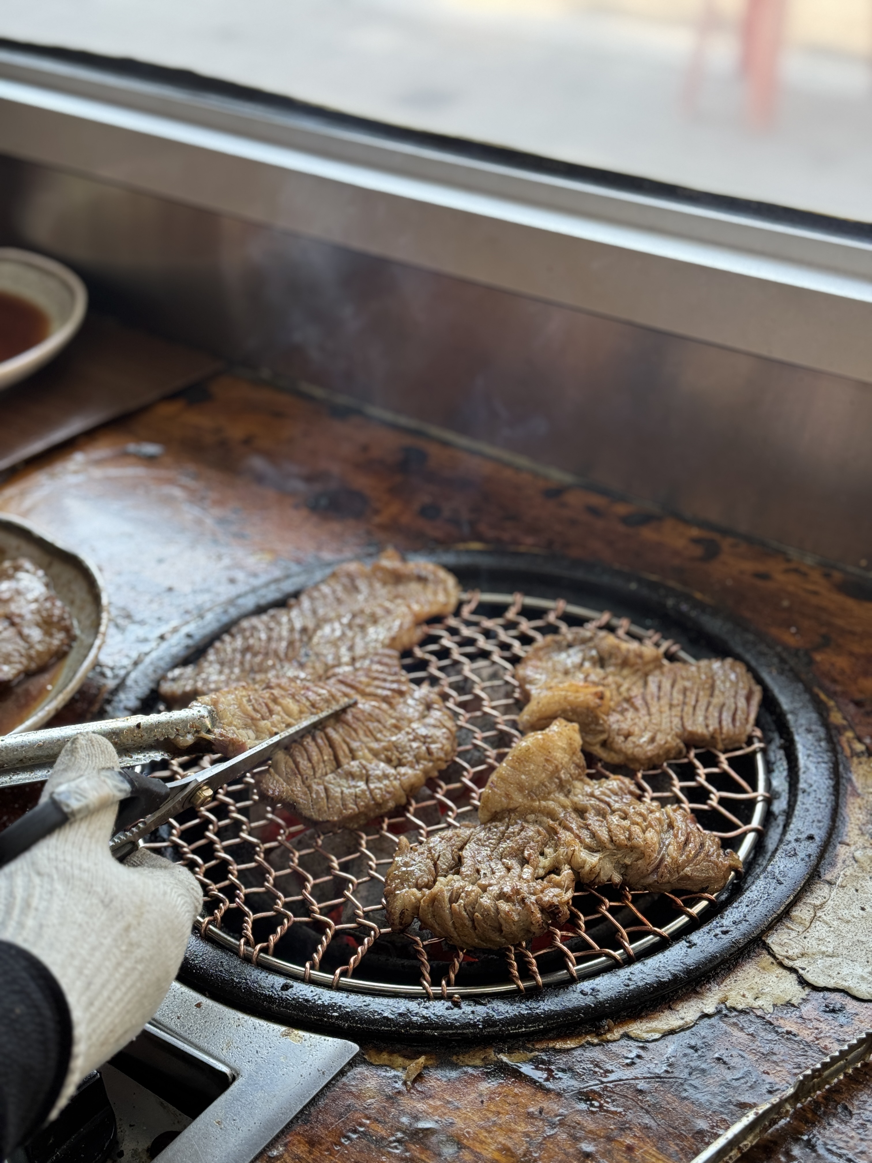 Wangdosutbulgalbi (왕도숯불갈비) 1