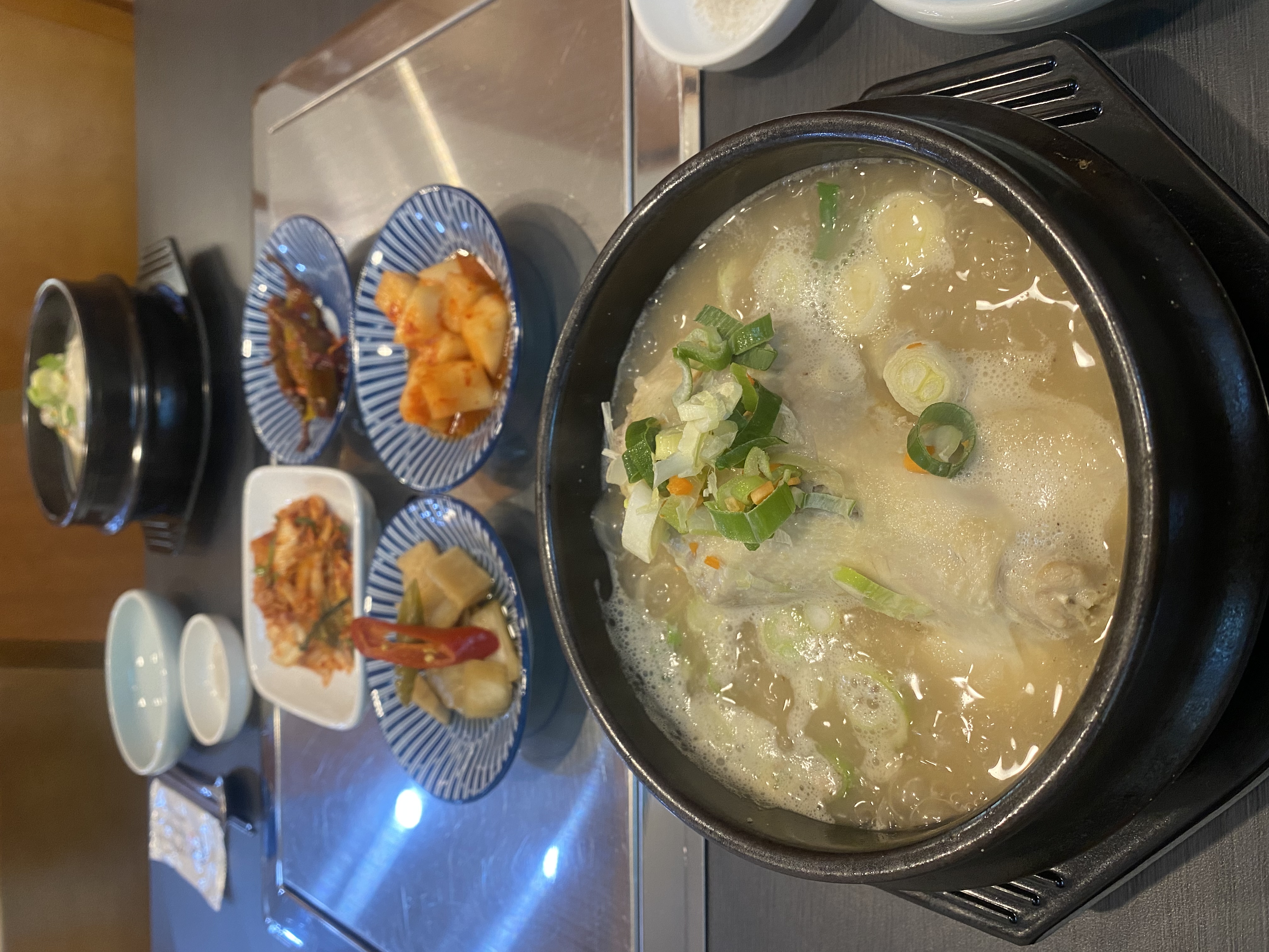 Pungjeonsamgyetangminmuljangeo (풍전삼계탕민물장어) 3