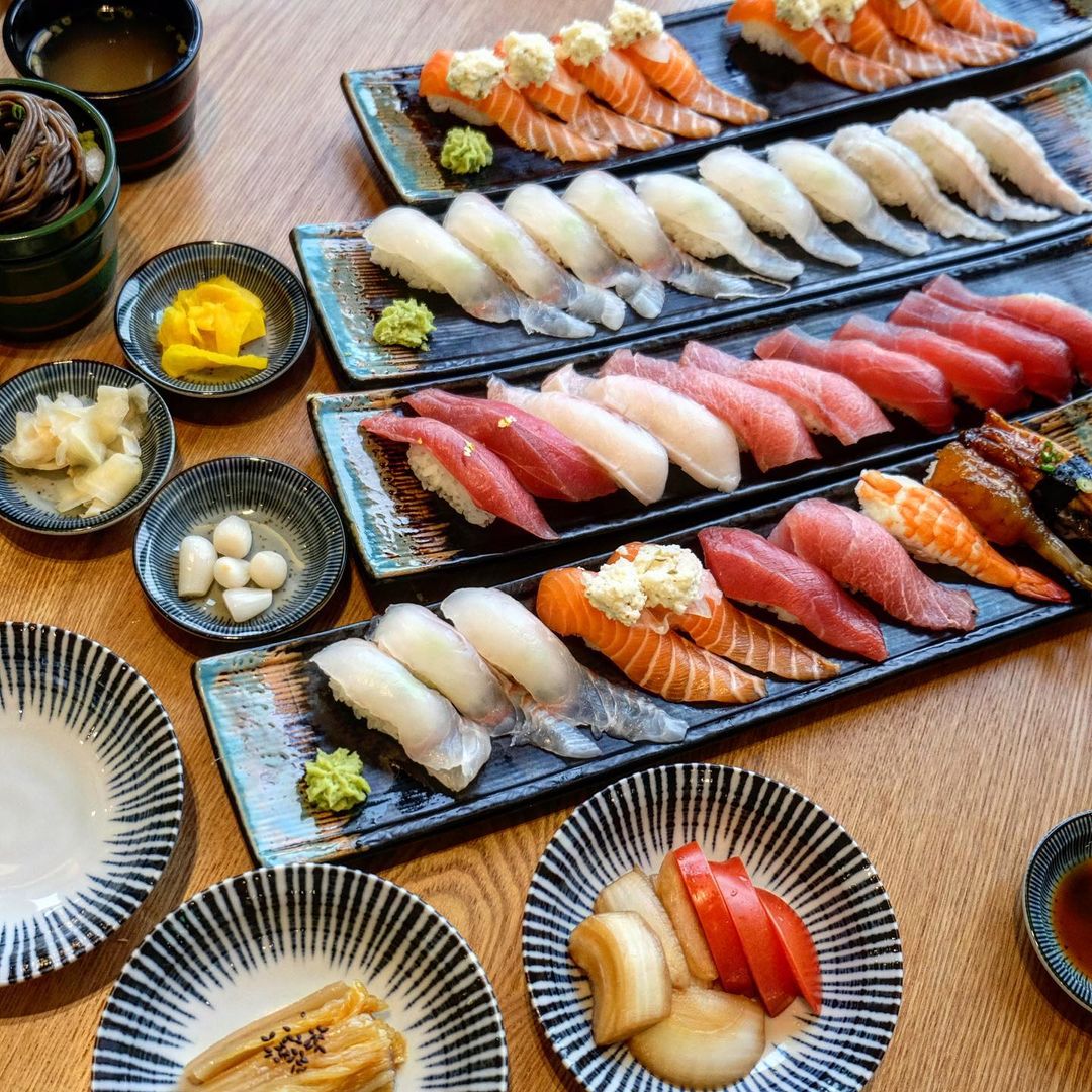 Sangmuchobapcheomdanjeom (상무초밥첨단점) 3