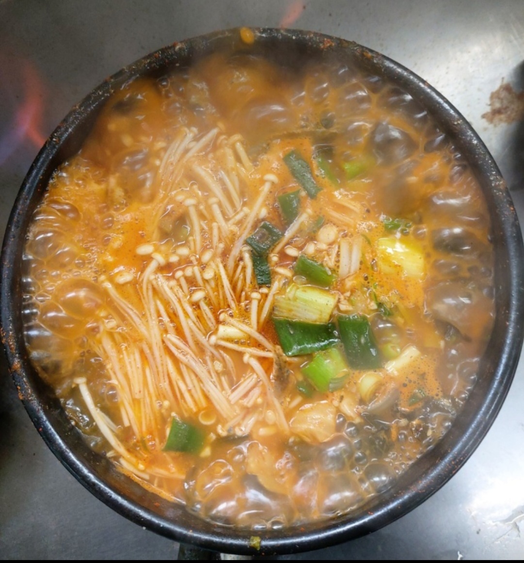 Keurobasanjang (크로바산장) 1