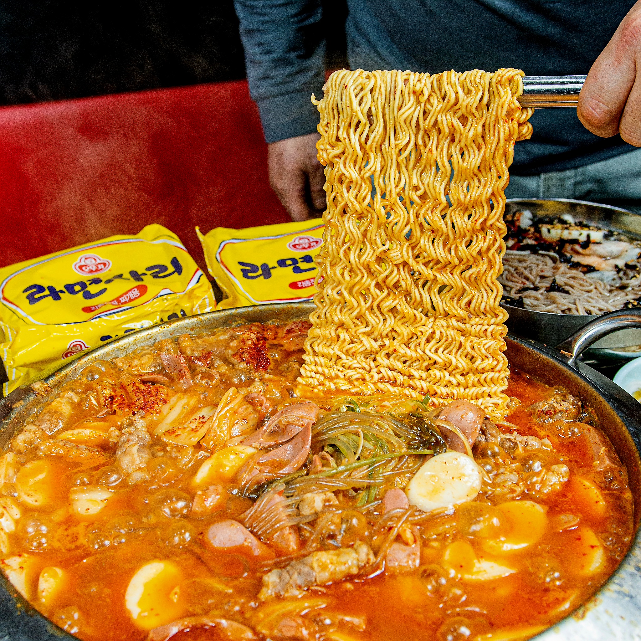 신의주부대찌개시청점 2