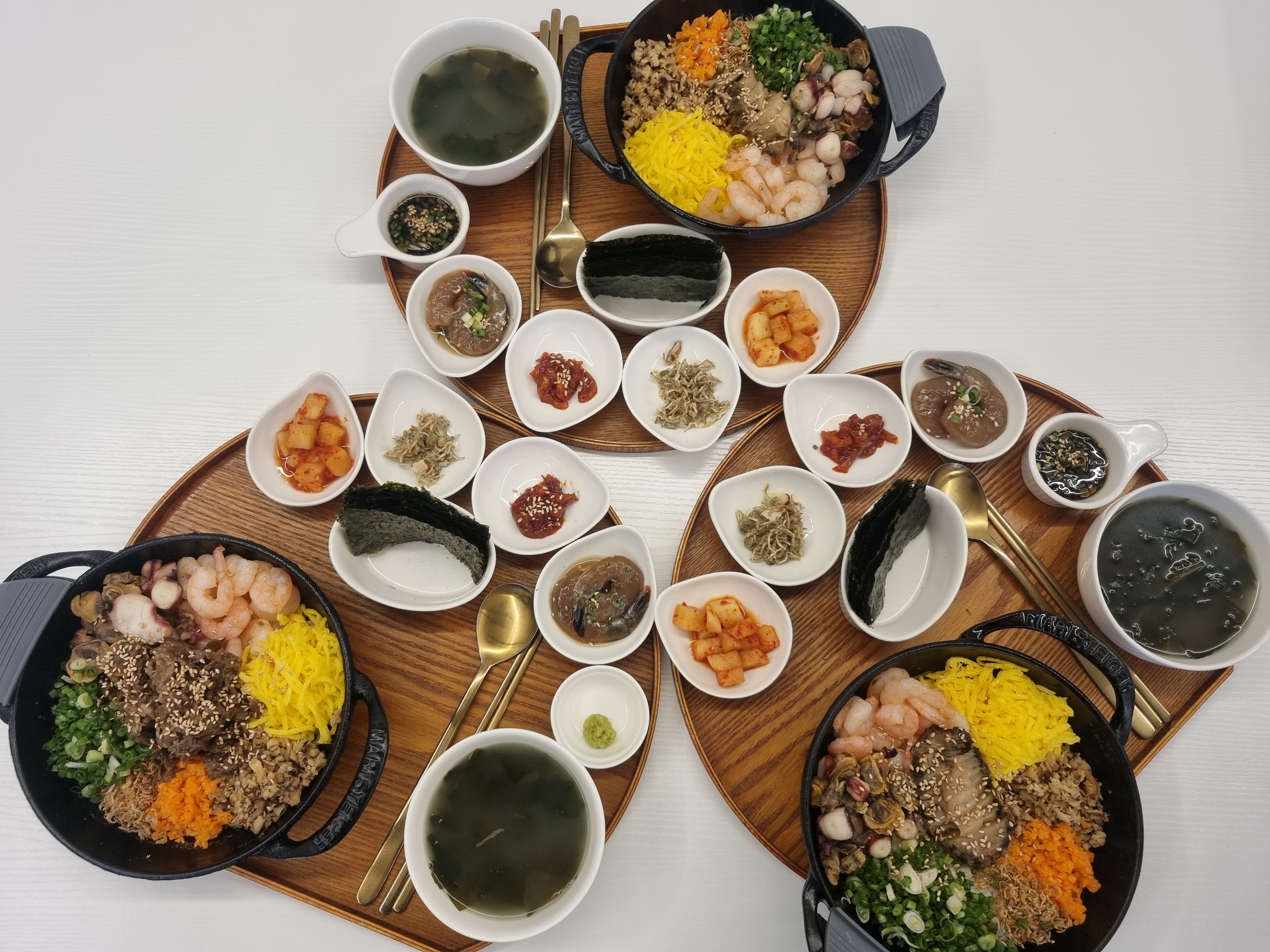 어글리라이스 대표 사진