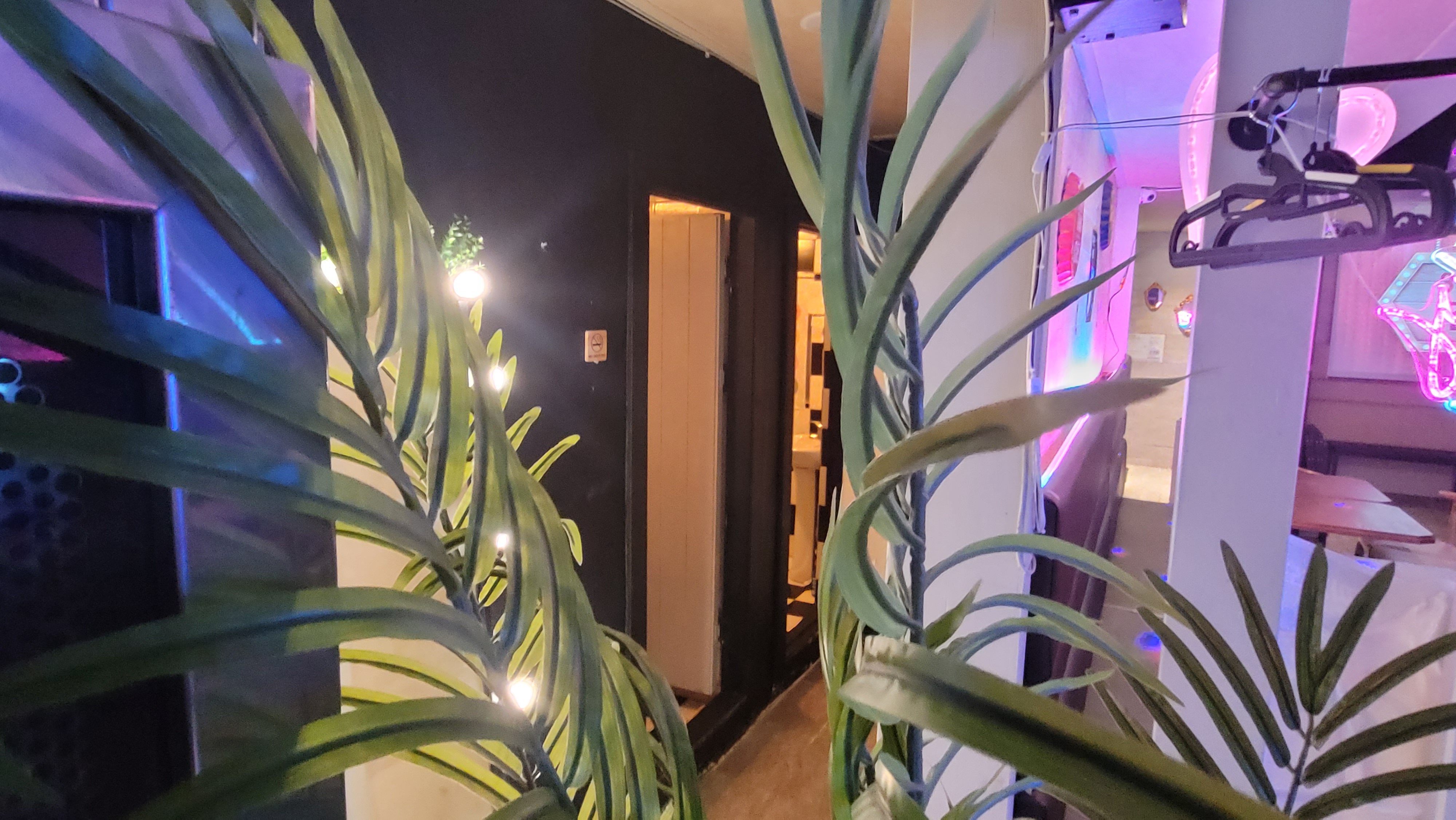 랑데뷰 강남논현본점 사진 7