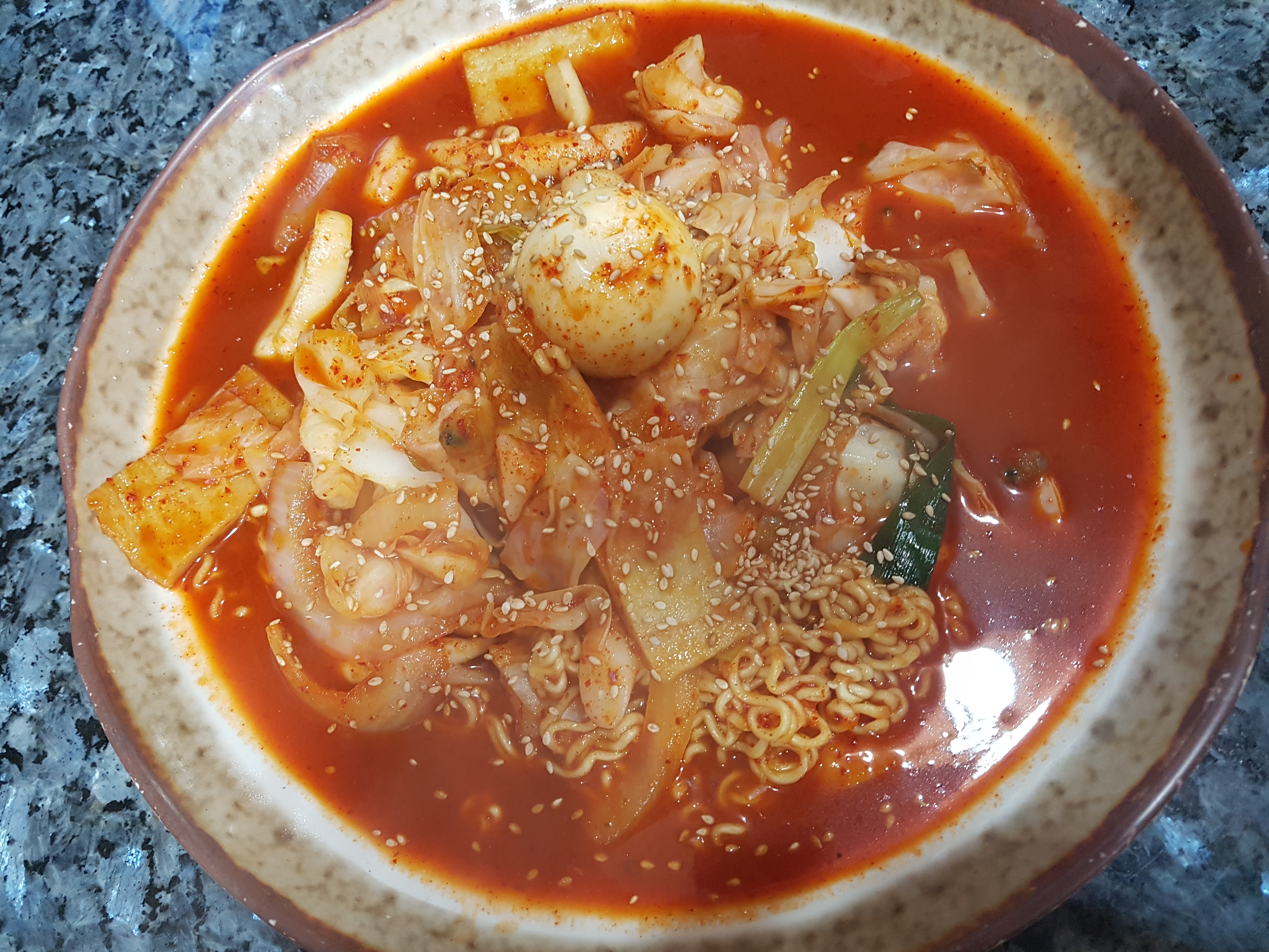 얼큰이석쇠구이 교동본점 사진 4