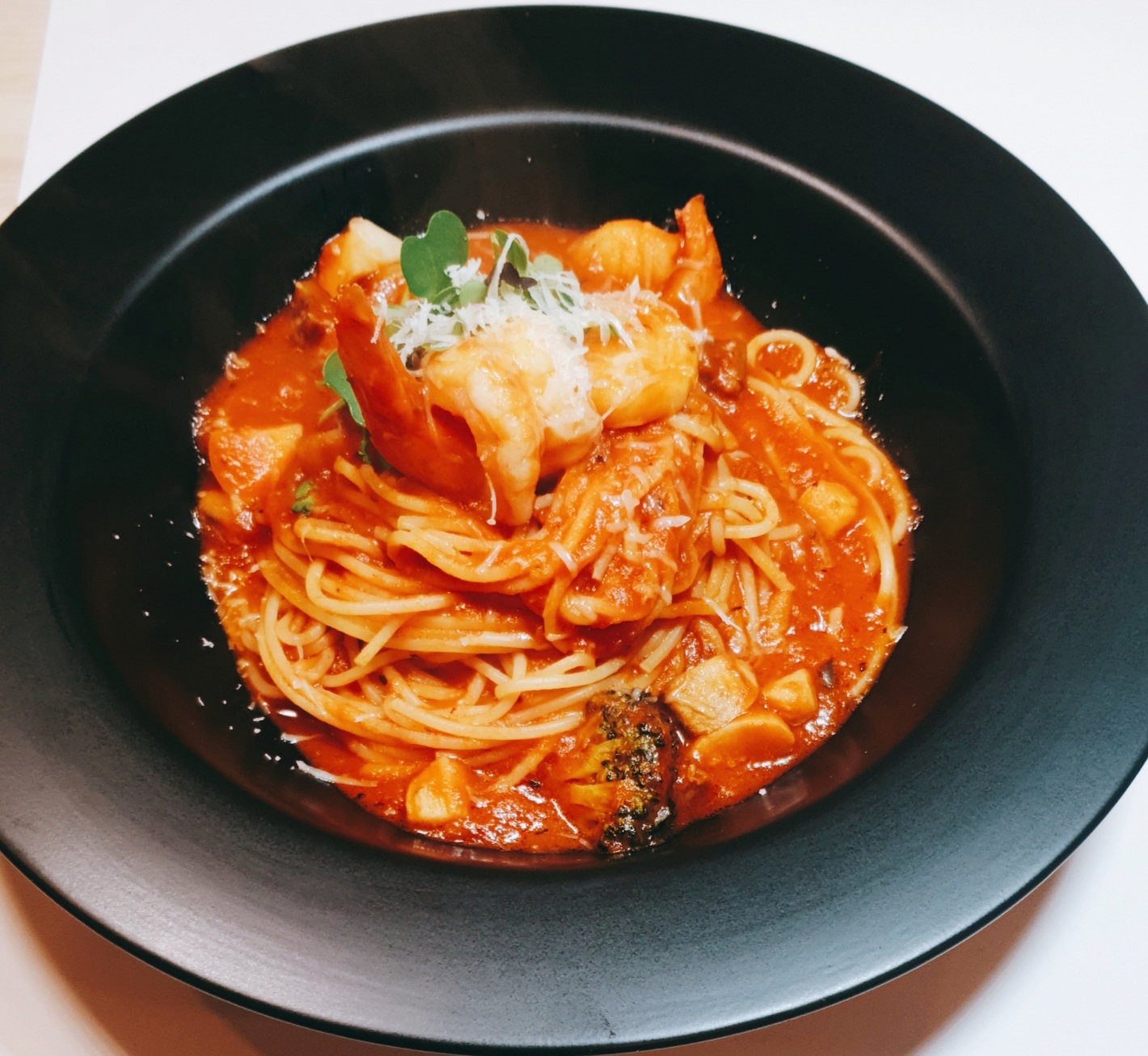 쉬림프관자토마토파스타