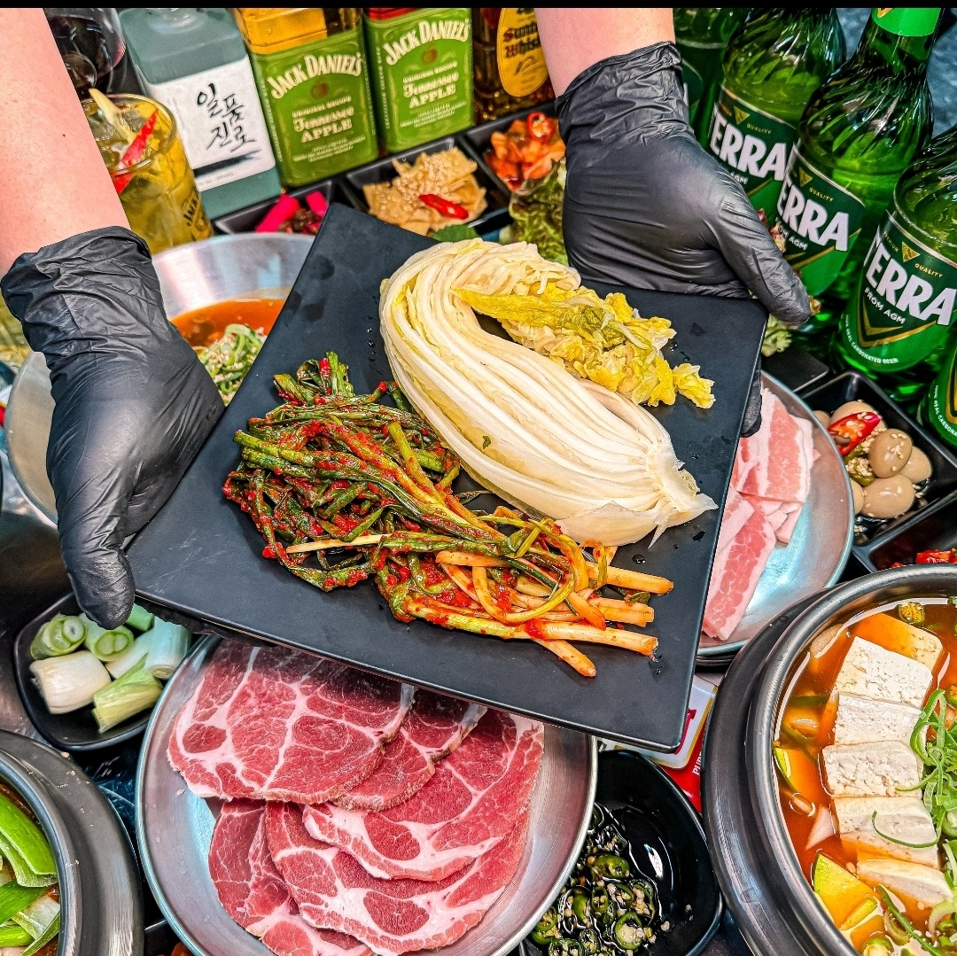 돼지벅스 강남점 사진 7