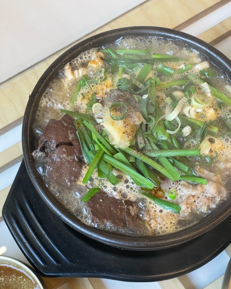 창시옥 해장국 산방산점 사진 3