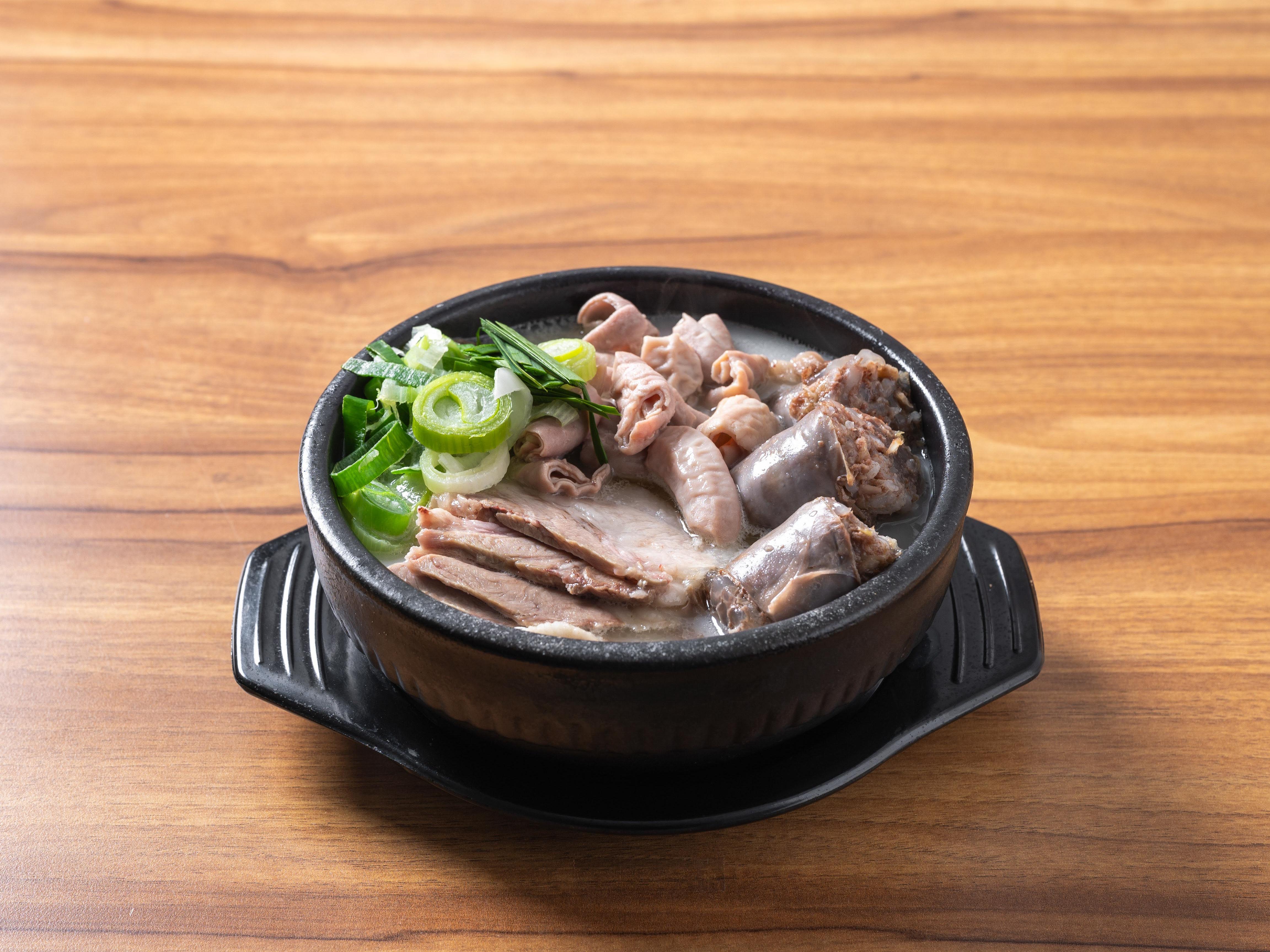 Yetnalgyeongseongsundaeguk (옛날경성순대국) 3