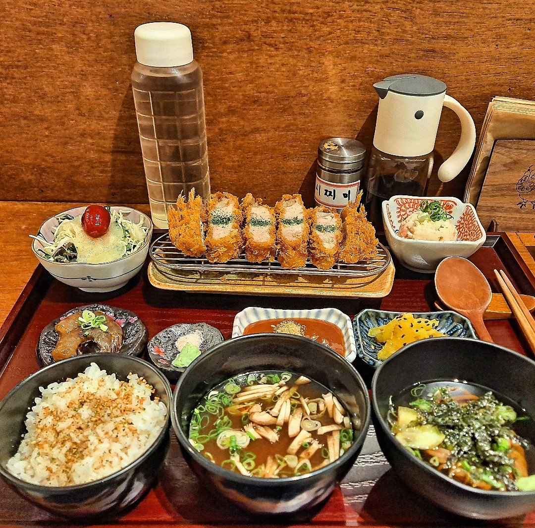 Oomu, moningrupeu (오오무, 모닝루프) 3