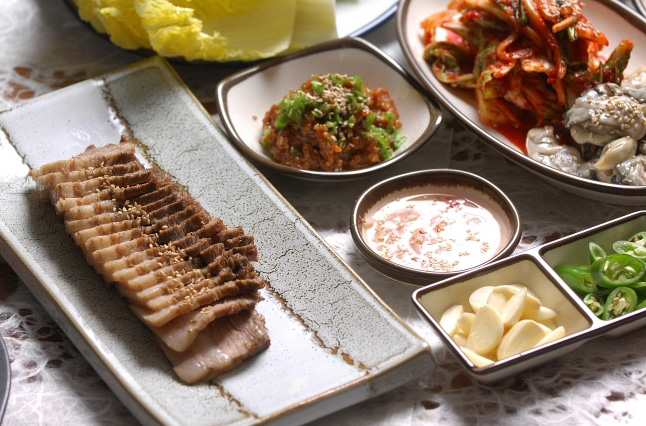 Nakwonbossam (낙원보쌈) 2
