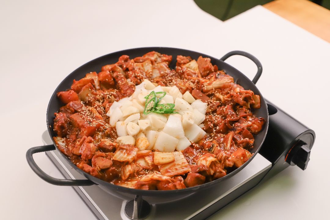 백채김치찌개 동국대 6