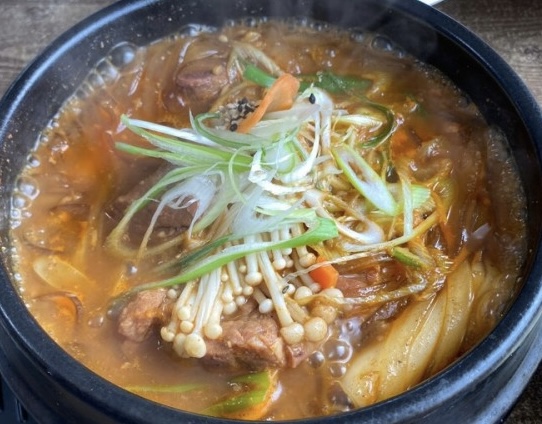 Hongcheongangbyeonae (홍천강변애) 3