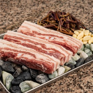 국내산 숙성 생삼겹살 220g