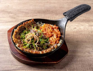 김치허브삼겹&누른밥(grilled pork with kimchi and herbs & ri