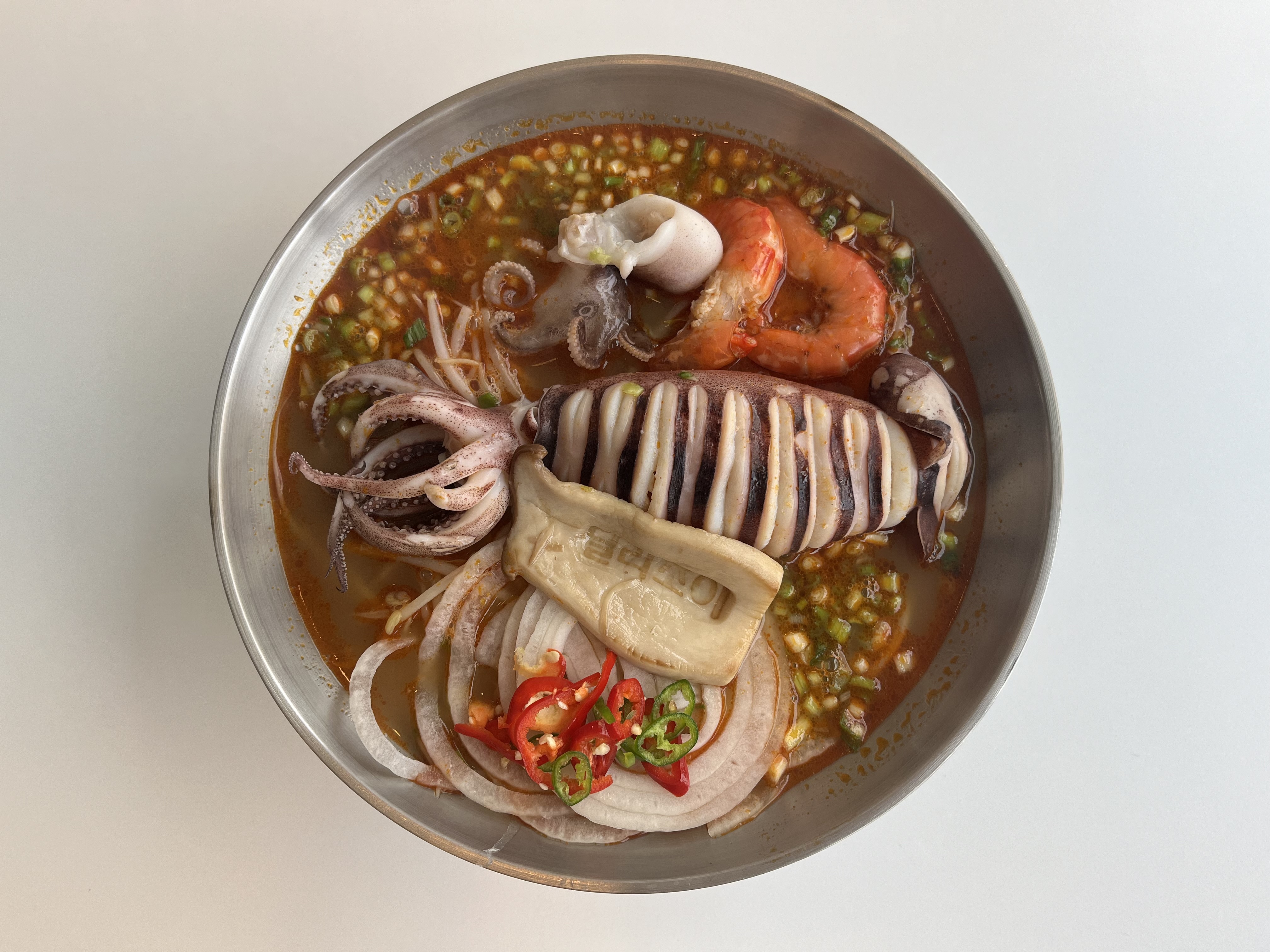 매운 해산물 쌀국수