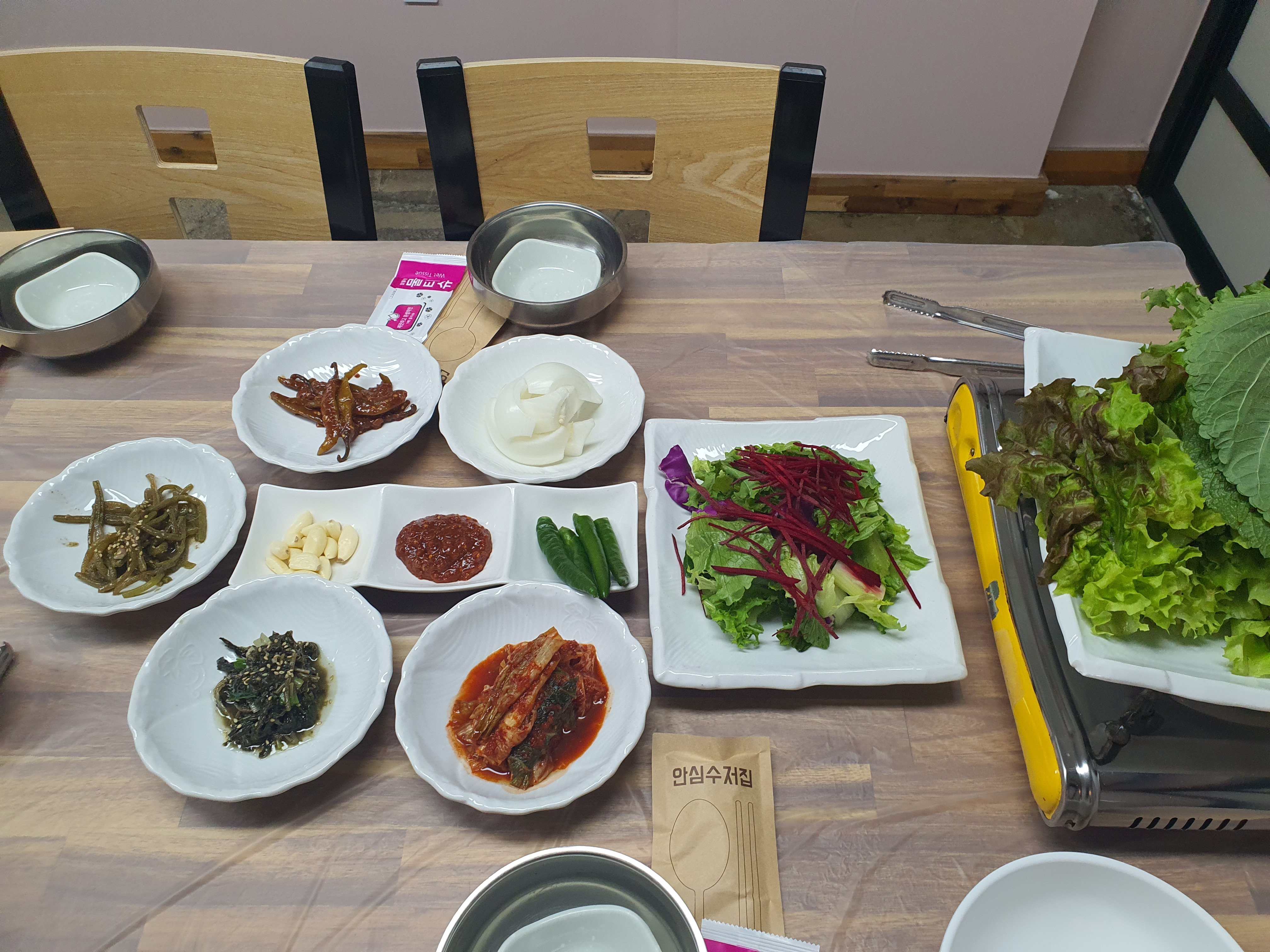 Neungibaeksukmyeongga (능이백숙명가) 1