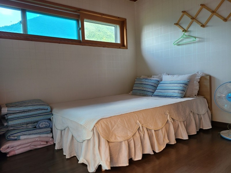 꽃뜨란펜션 이미지