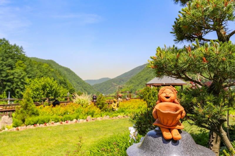 꽃뜨란펜션 이미지