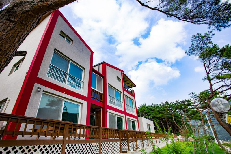 남한강솔밭펜션