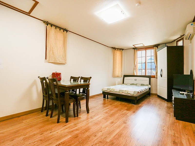 숲속의하루 이미지