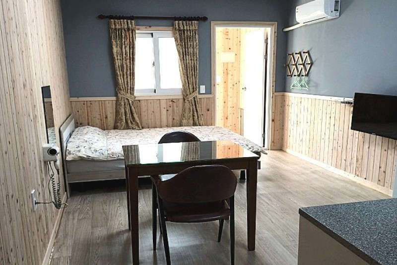 숲속의하루 이미지