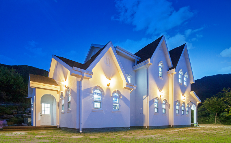 화이트하우스펜션 이미지