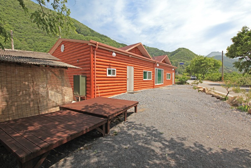 토담펜션 이미지