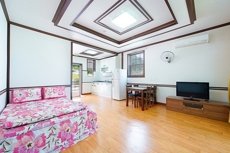 숲속시골길펜션 이미지