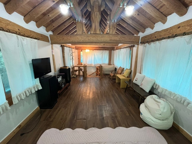 하룻밤 궁궐터 이미지