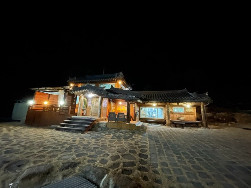 하룻밤 궁궐터 이미지