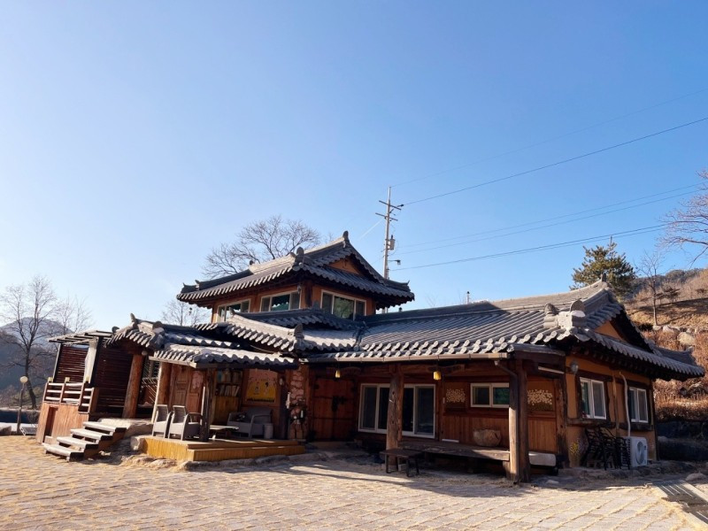 하룻밤 궁궐터 이미지