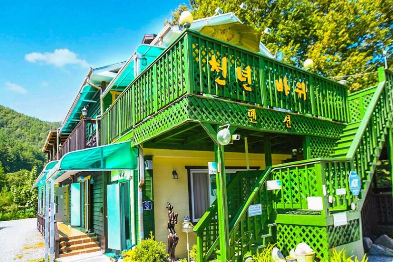 천년바위펜션 이미지