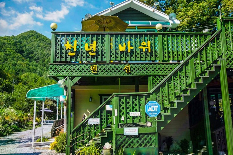 천년바위펜션 이미지