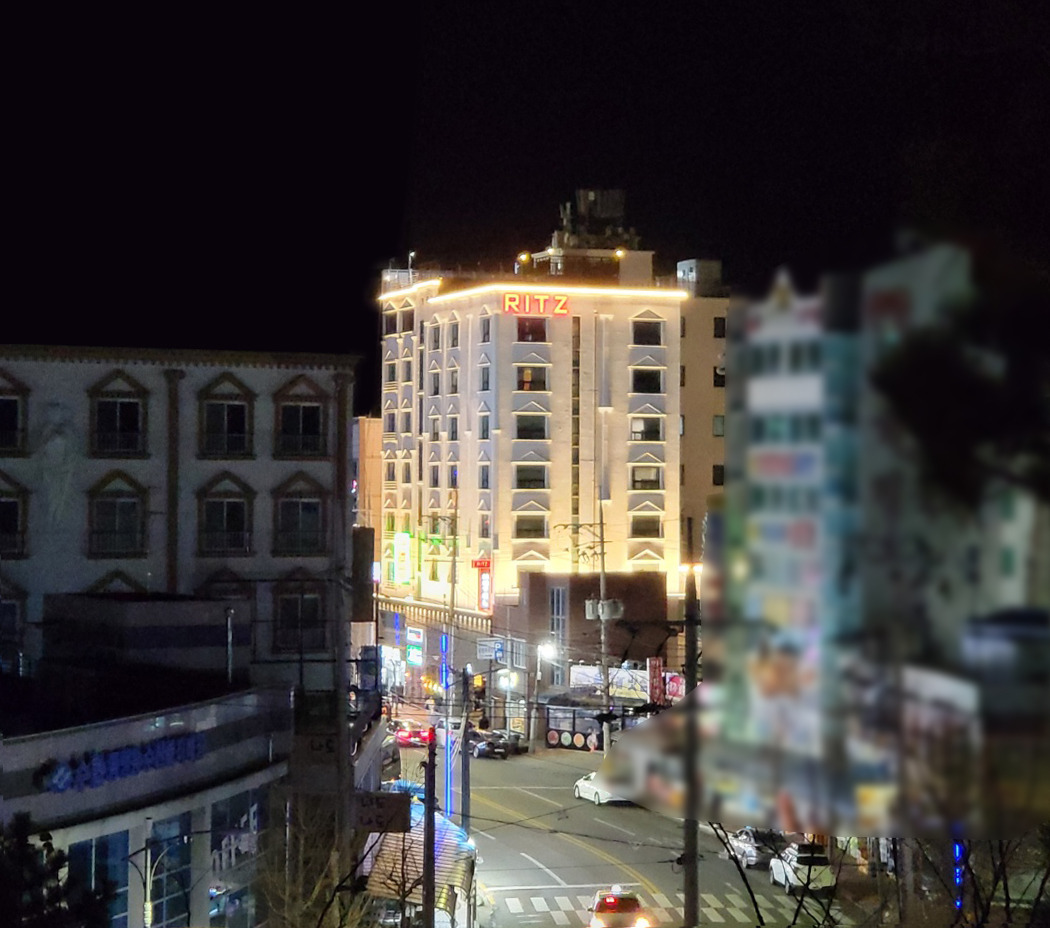 호텔리츠 8