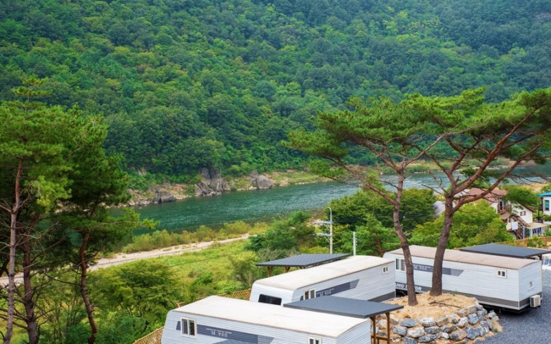 파인카라반캠핑장 이미지