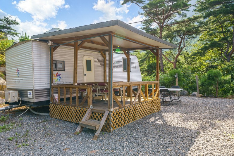 파인카라반캠핑장 이미지