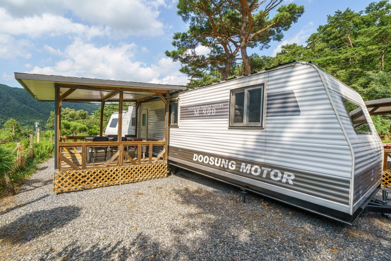 파인카라반캠핑장 이미지