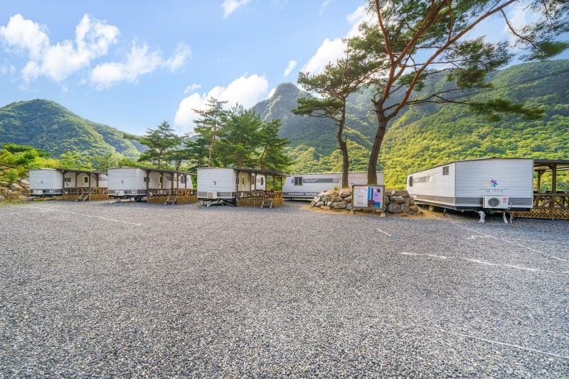 파인카라반캠핑장 이미지