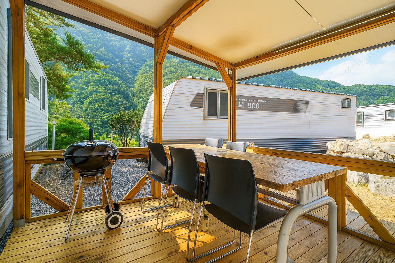 파인카라반캠핑장 이미지