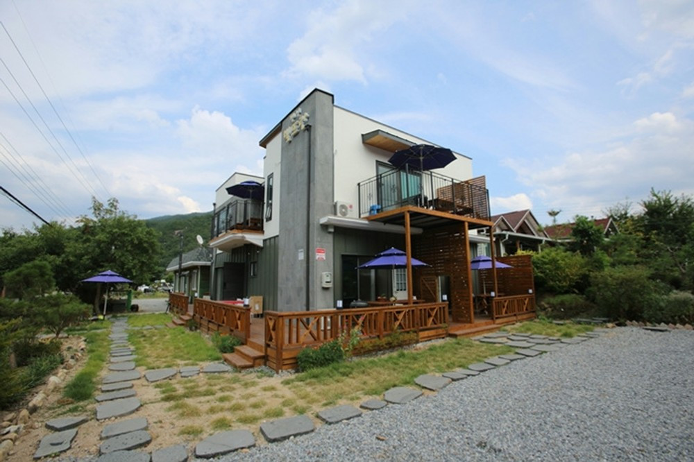 빛뜨란펜션 이미지