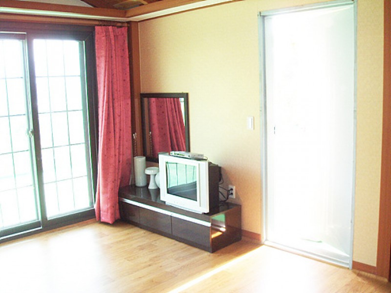 방곡산길따라펜션 이미지