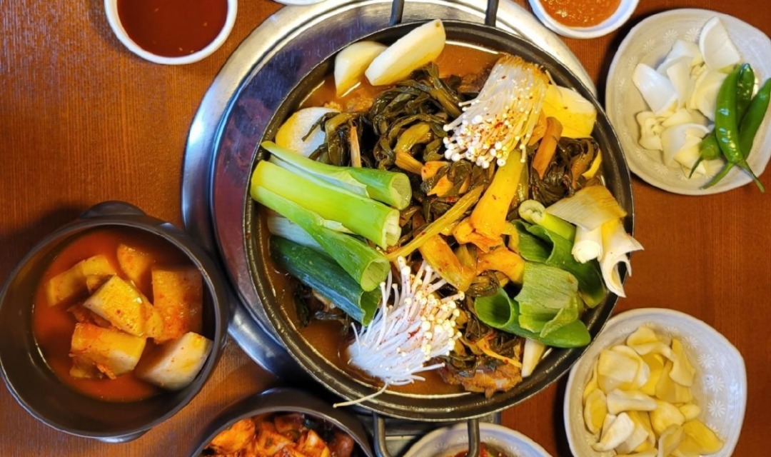 백프로국산감자탕 빛가람점 사진 4