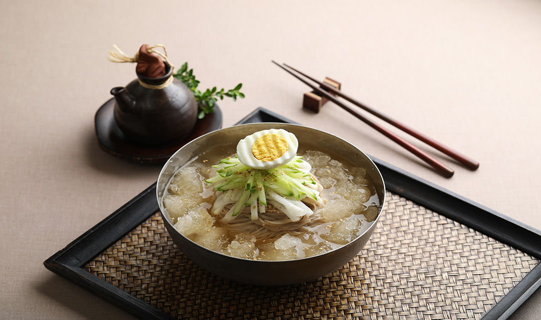 밀면전문점 사진 2