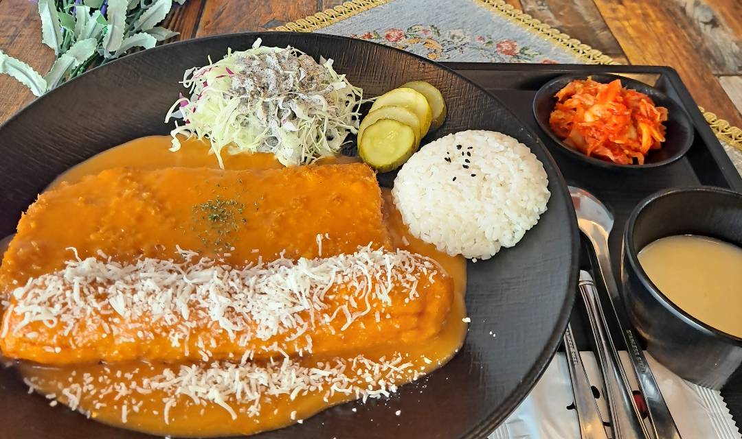 왕언니왕돈까스 부산점 사진 8