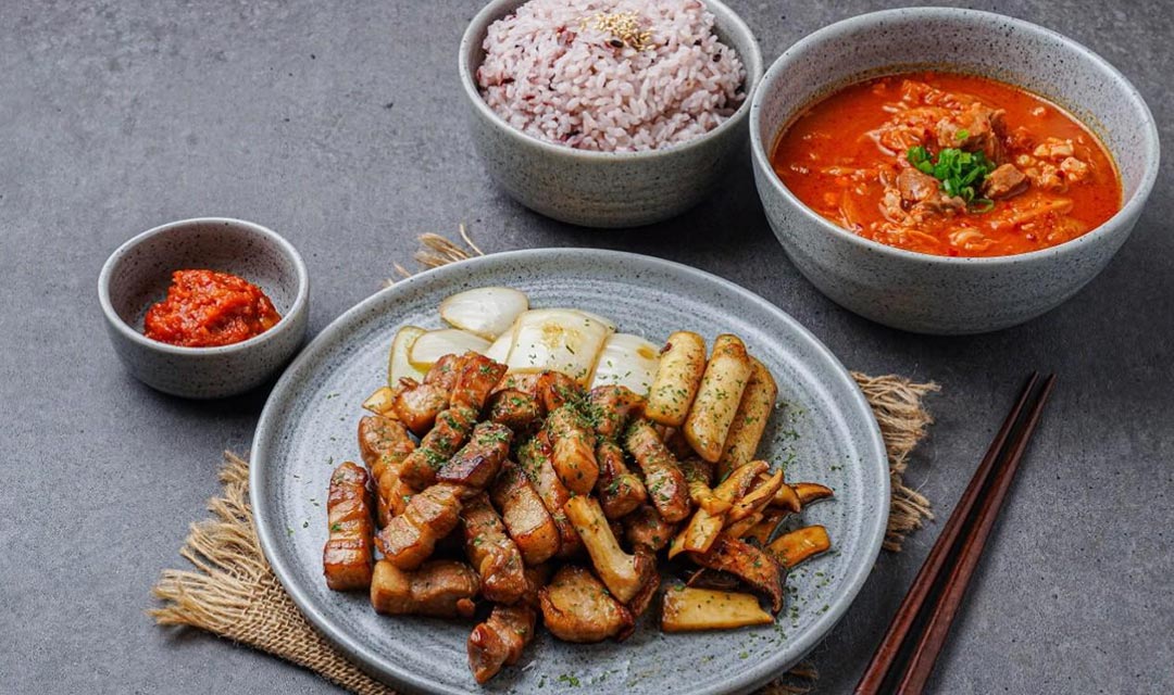 돈맛탱 신림점 사진 2