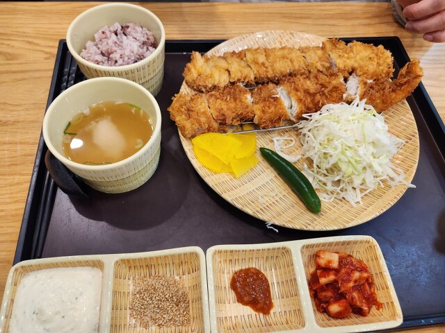 히로가츠 사진 2